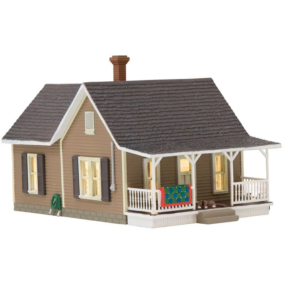 BR5027 HO B/U Granny's House - Image 2