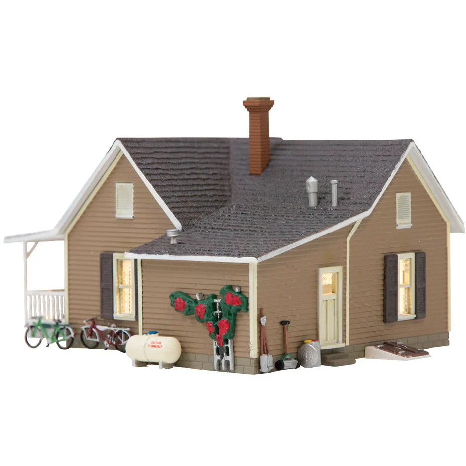 BR5027 HO B/U Granny's House - Image 3