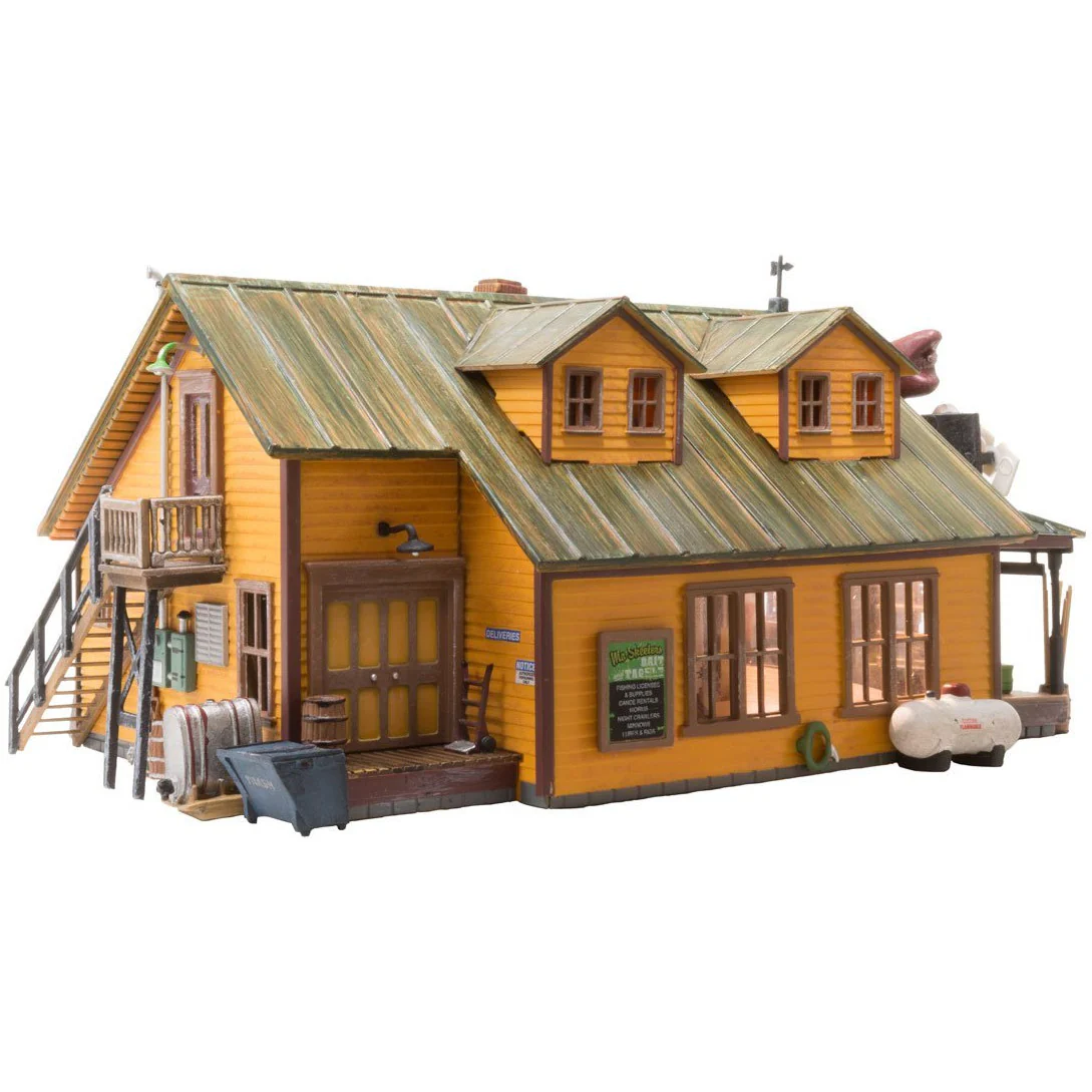 BR5047 HO Built-Up Mo Skeeters' Bait & Tackle - Image 2