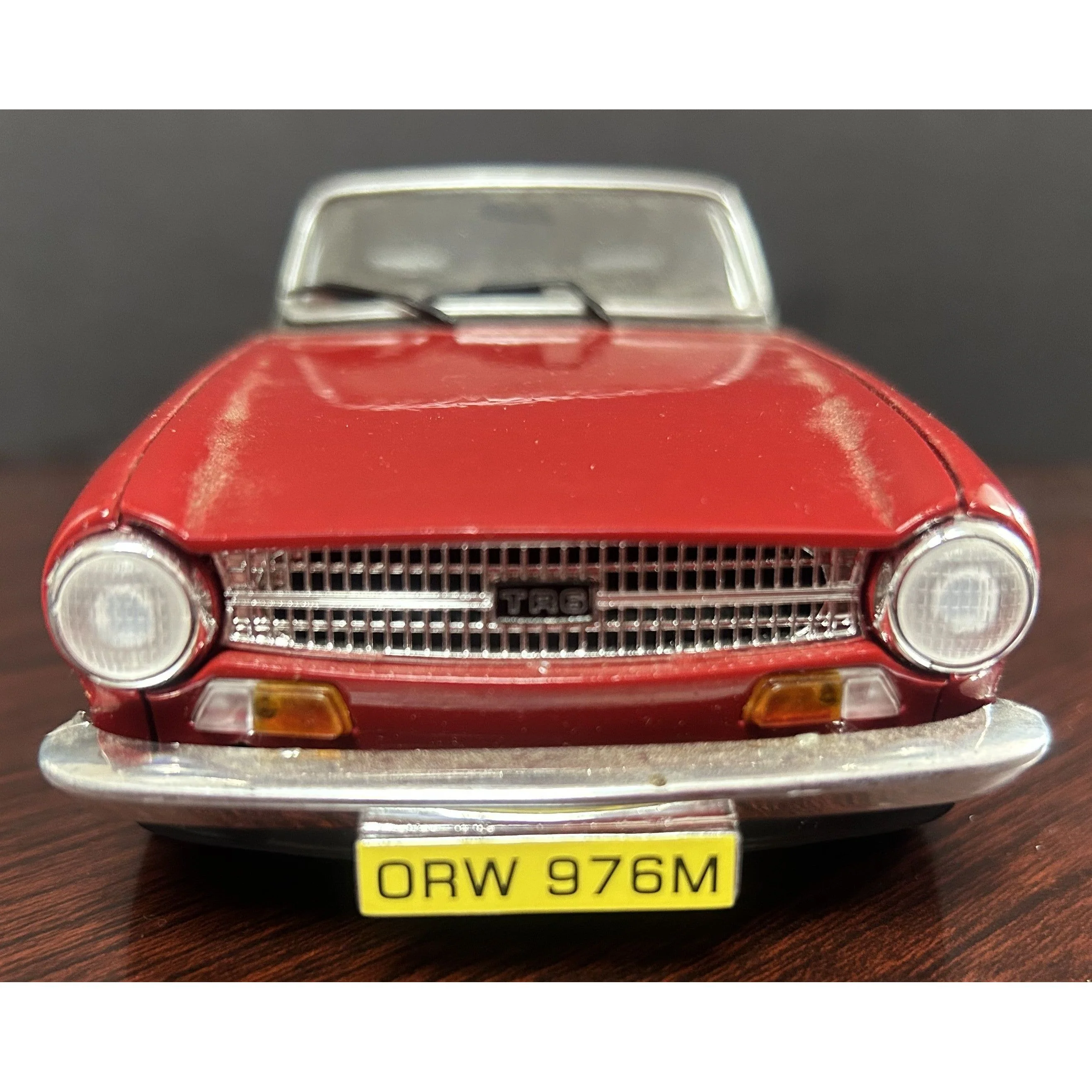 Ertl Grand Marques 1/18 Scale Diecast 1974 TR6 Triumph TR6 Roadster #33627 no bo - Image 3