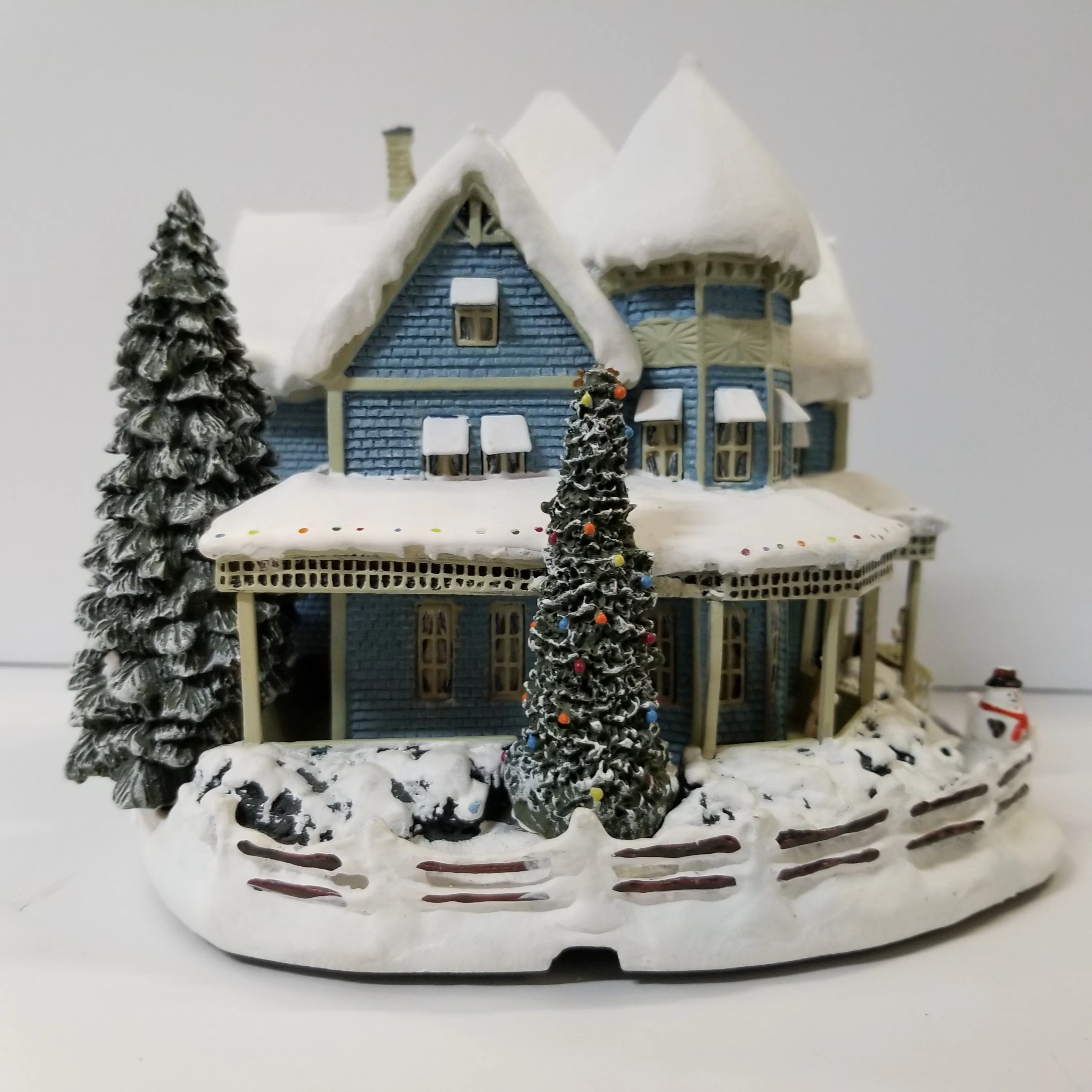 Hawthorne Village Collection No.L6445 Holiday Bed And Breakfast - Image 2