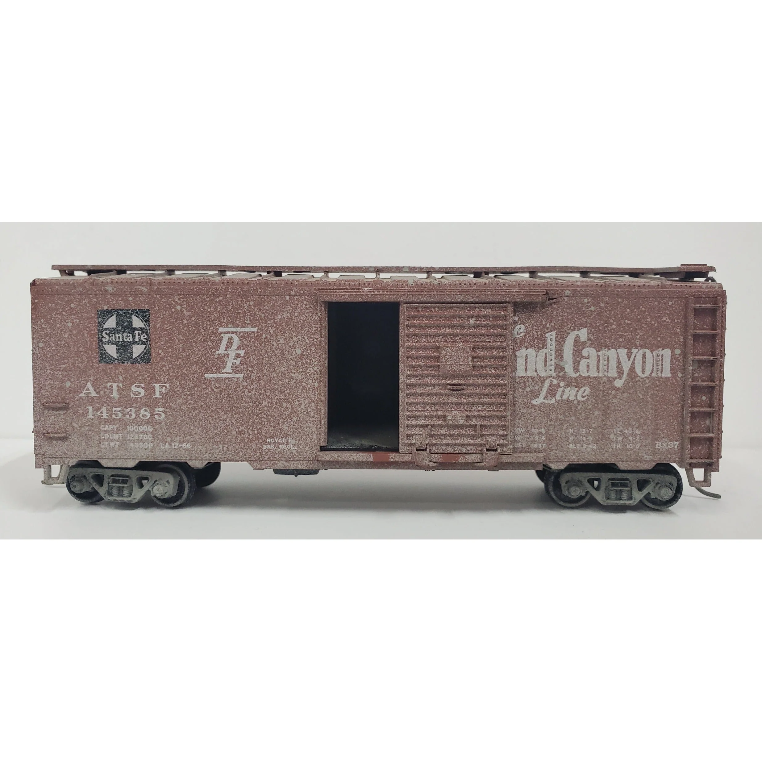 HO Santa Fe ATSF 145385 Reefer Car