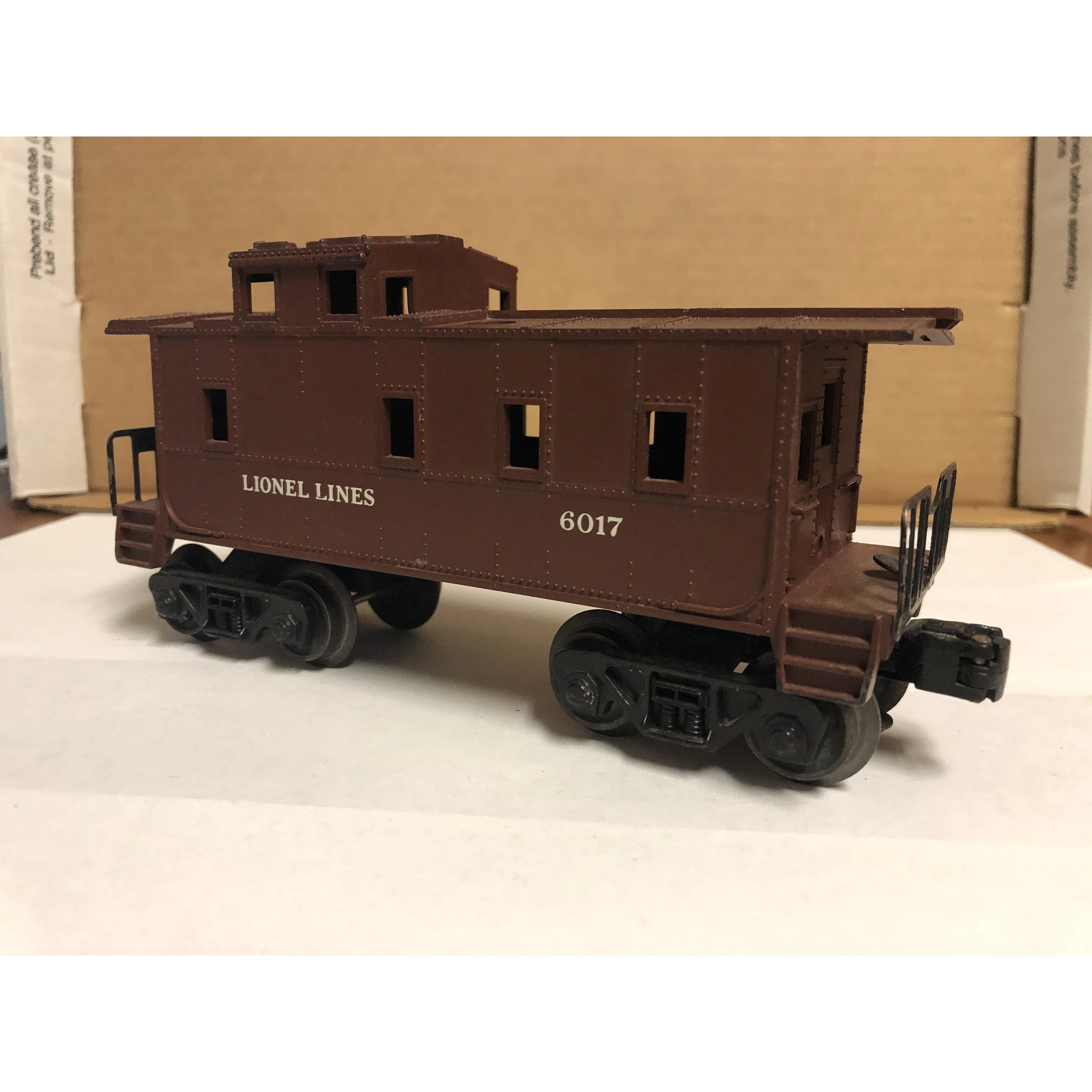 Lionel 6017 Lionel Lines Caboose-B