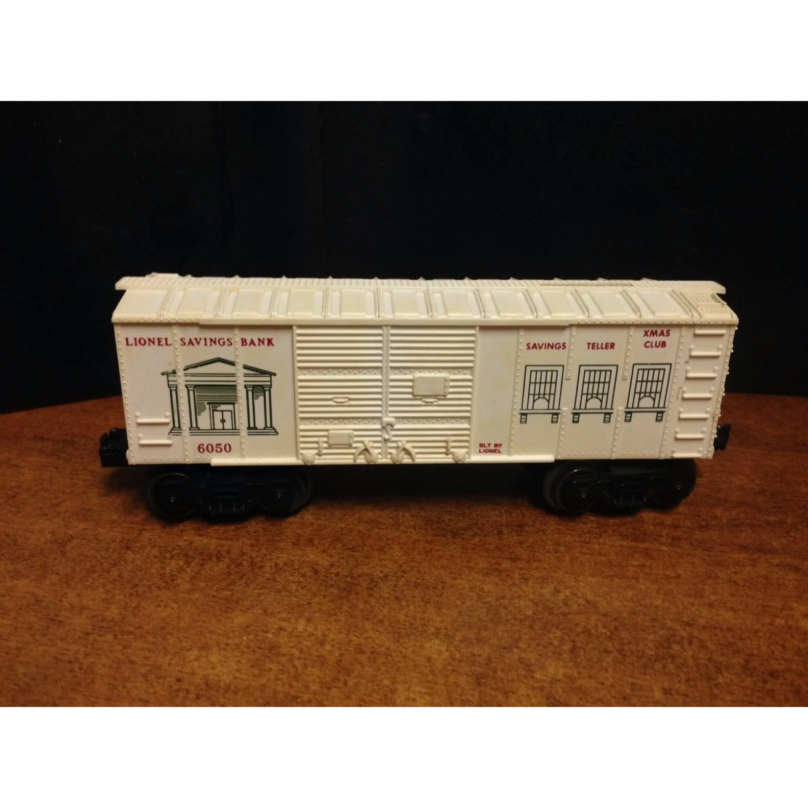 Lionel Savings Bank Box Car