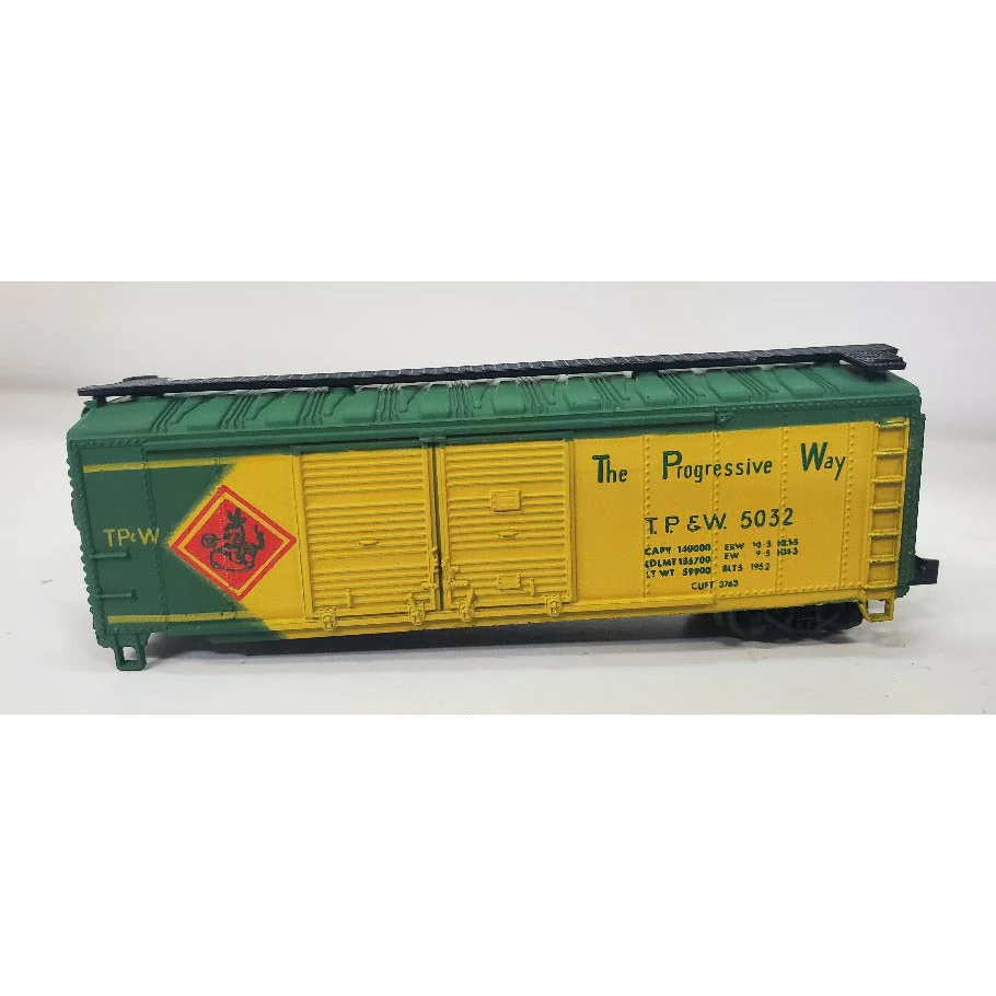 N Scale Atlas TP & W 5032 Box Car